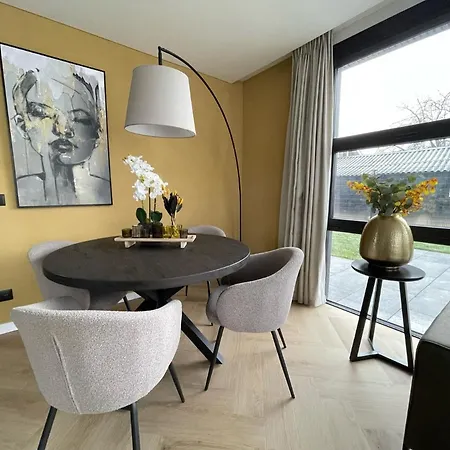 Edelhert, Moderne En Comfortabele Vakantiewoning Met Hottub! Ermelo