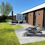 Edelhert, Moderne En Comfortabele Vakantiewoning Met Hottub! Semesterbostad Ermelo