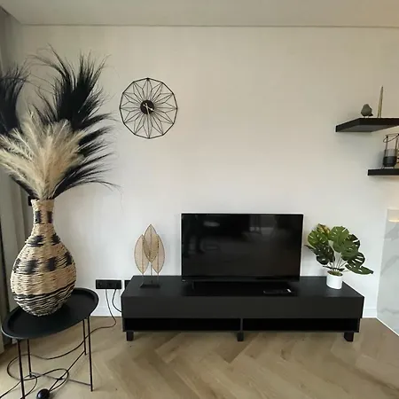 Edelhert, Moderne En Comfortabele Vakantiewoning Met Hottub! * Ermelo